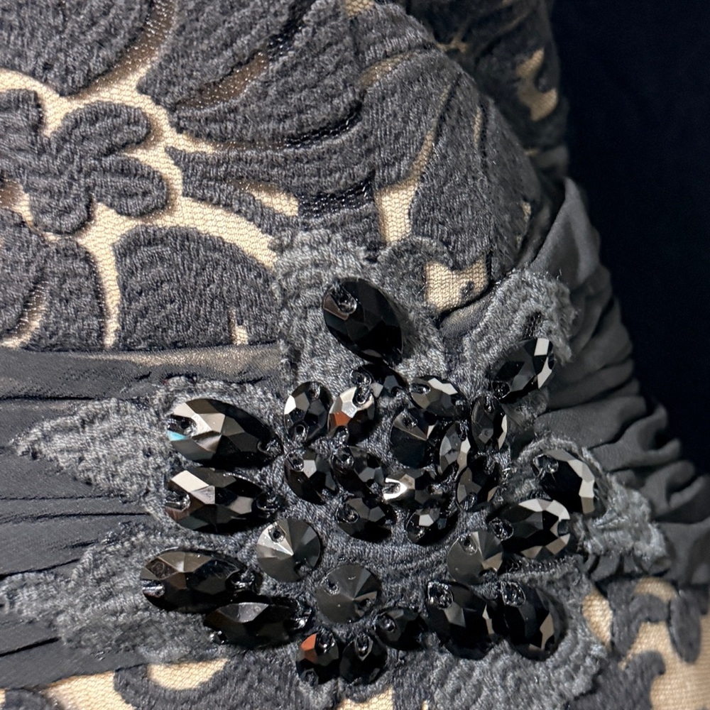 Montage by Mon Cheri Black Floral Maxi Dress - Picture 10 of 12